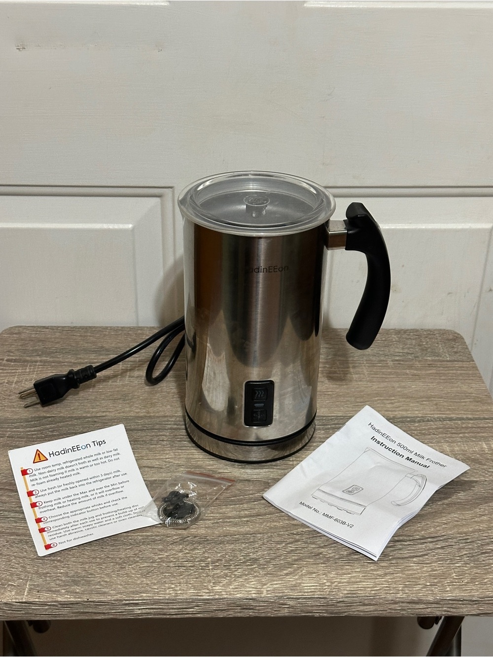 HadinEEon MMF-603B-V2 Electric Milk Frother & Warmer 500ml Stainless Steel 650W